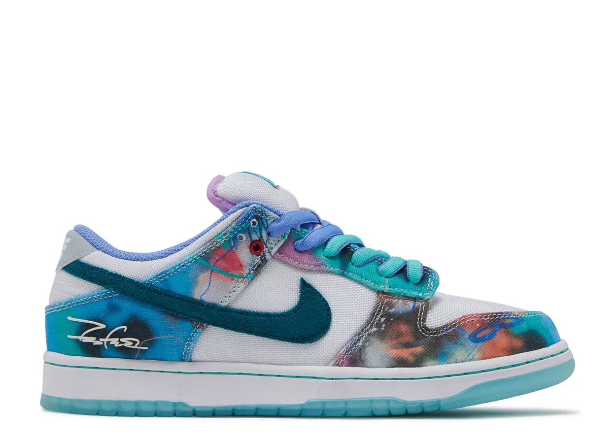 SB Dunk Low Futura Bleached Aqua