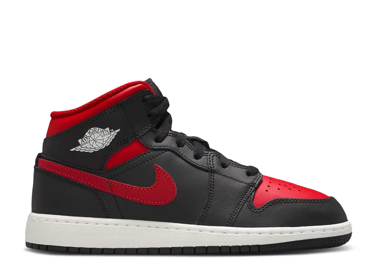 Jordan 1 Mid Black Fire Red