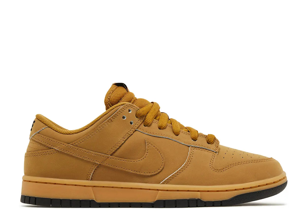 Nike Dunk Low SE Wheat
