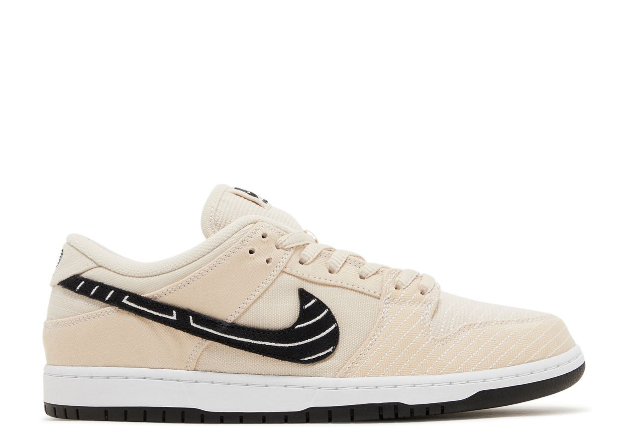 SB Dunk Low Albino