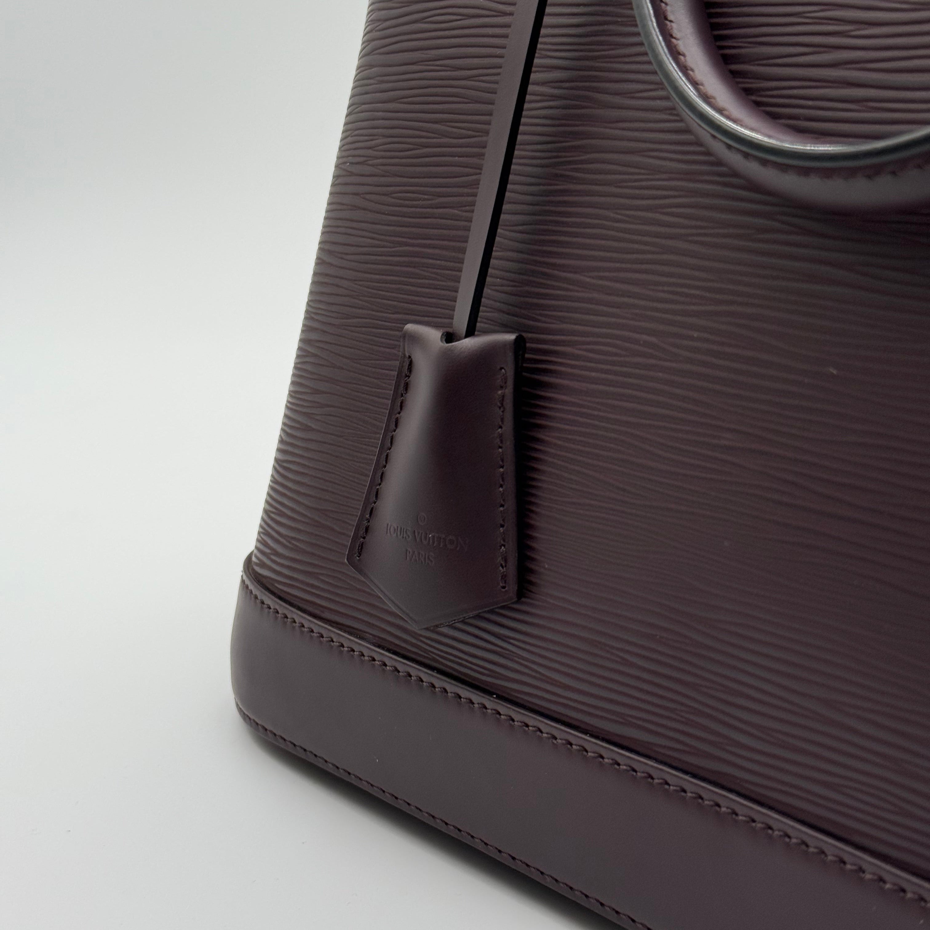 Louis Vuitton Quetsche Epi Leather Alma MM