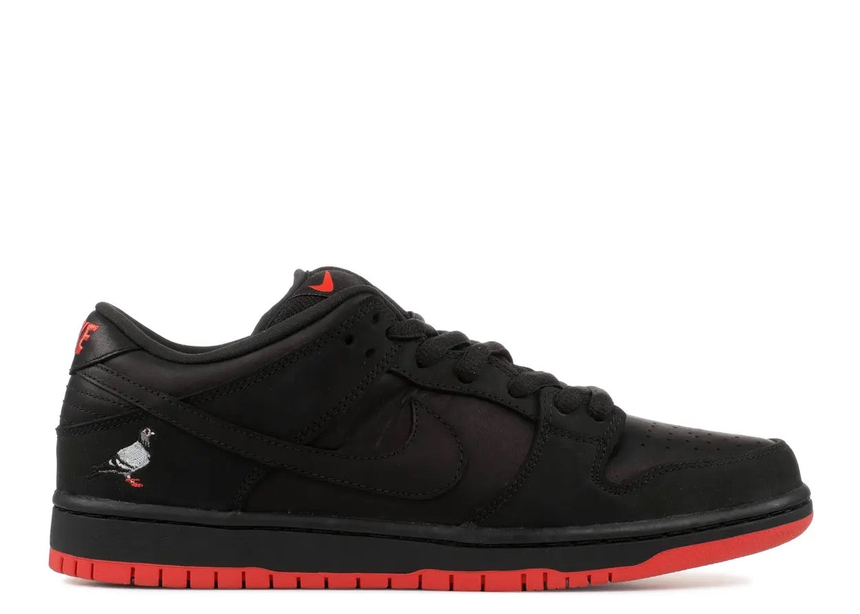 SB Dunk Low Black Pigeon